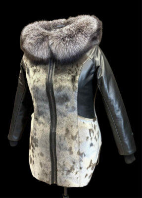 tavvi | sealskin & leather